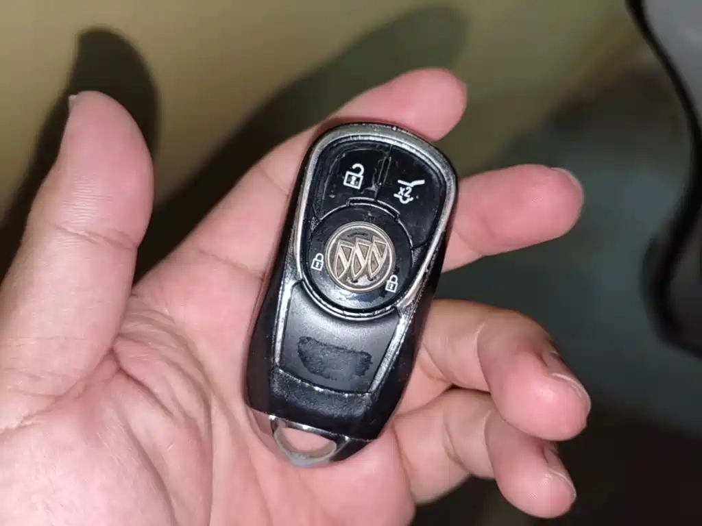 Buick Envision Plus 2015 — фото 9