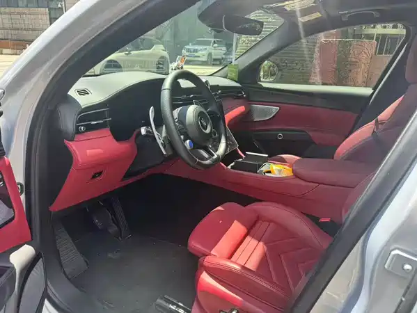 Maserati Grecalegrecale 2024
