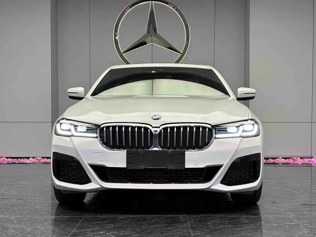 BMW 5 Series 2022