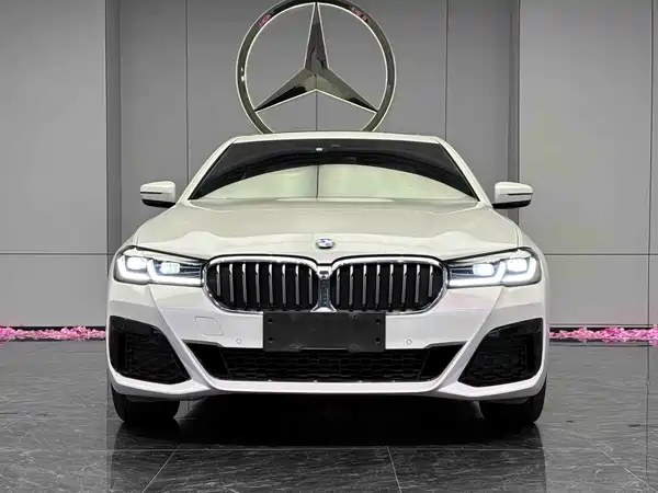 BMW 5 Series 2022