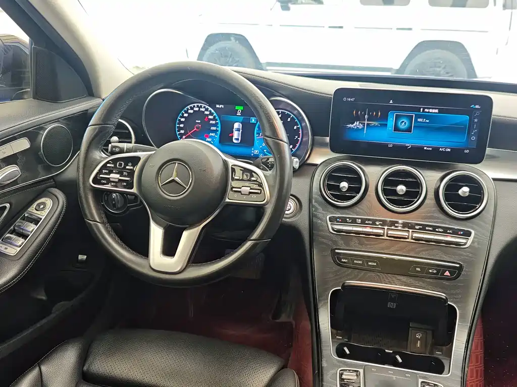Mercedes-Benz C-Class 2019 — фото 11
