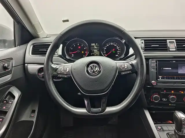 Volkswagen Sagitar 2019 — фото 10