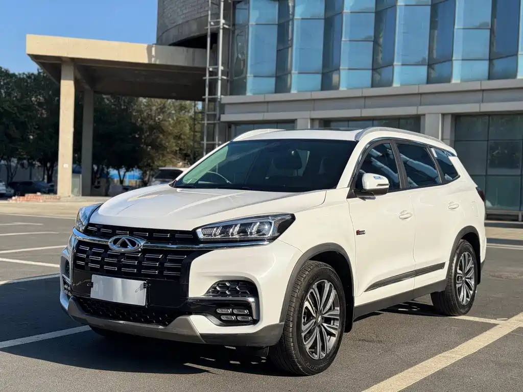 Chery Tiggo 8 2021 — фото 1