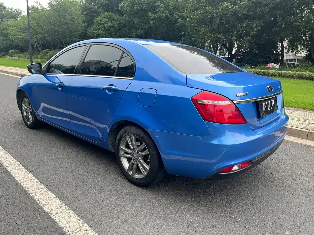 Geely Emgrand 2017