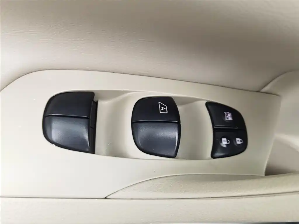 Nissan Teana 2015 — фото 9