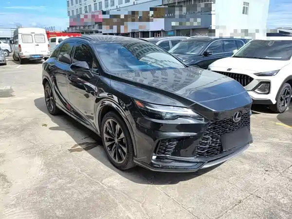 Lexus RX 2024