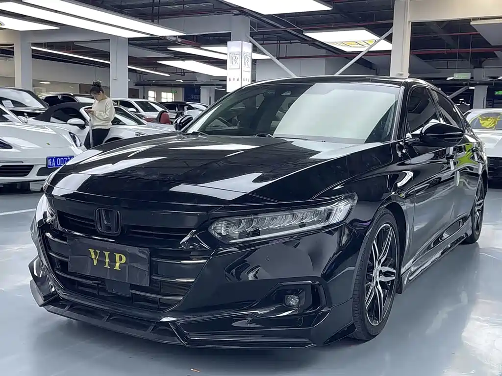 Honda Accord 2023 — фото 1