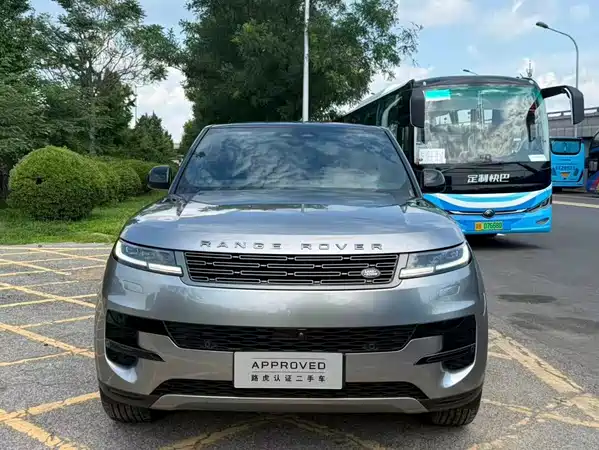 Land Rover Range Rover Sport 2025