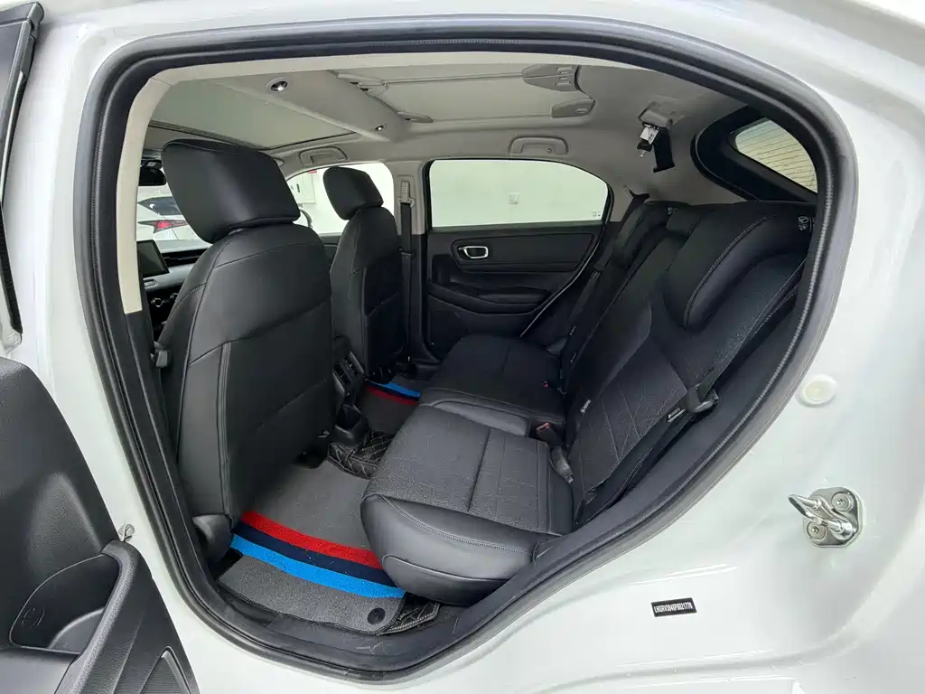 Honda Vezel 2023 — фото 14