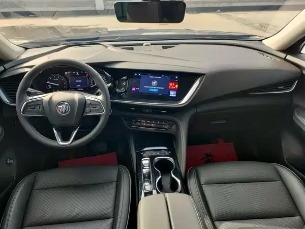 Buick Envision Plus 2022