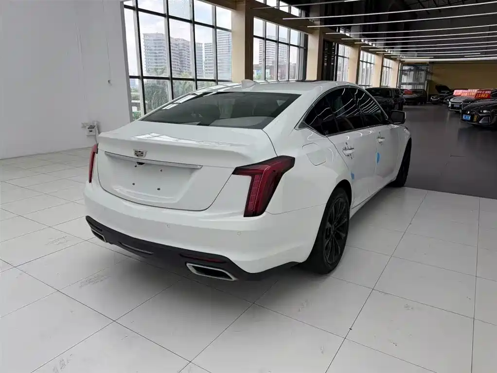 Cadillac CT5 2020 — фото 9