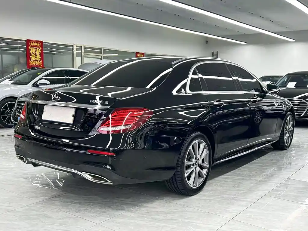 Mercedes-Benz E-Class 2018 — фото 6