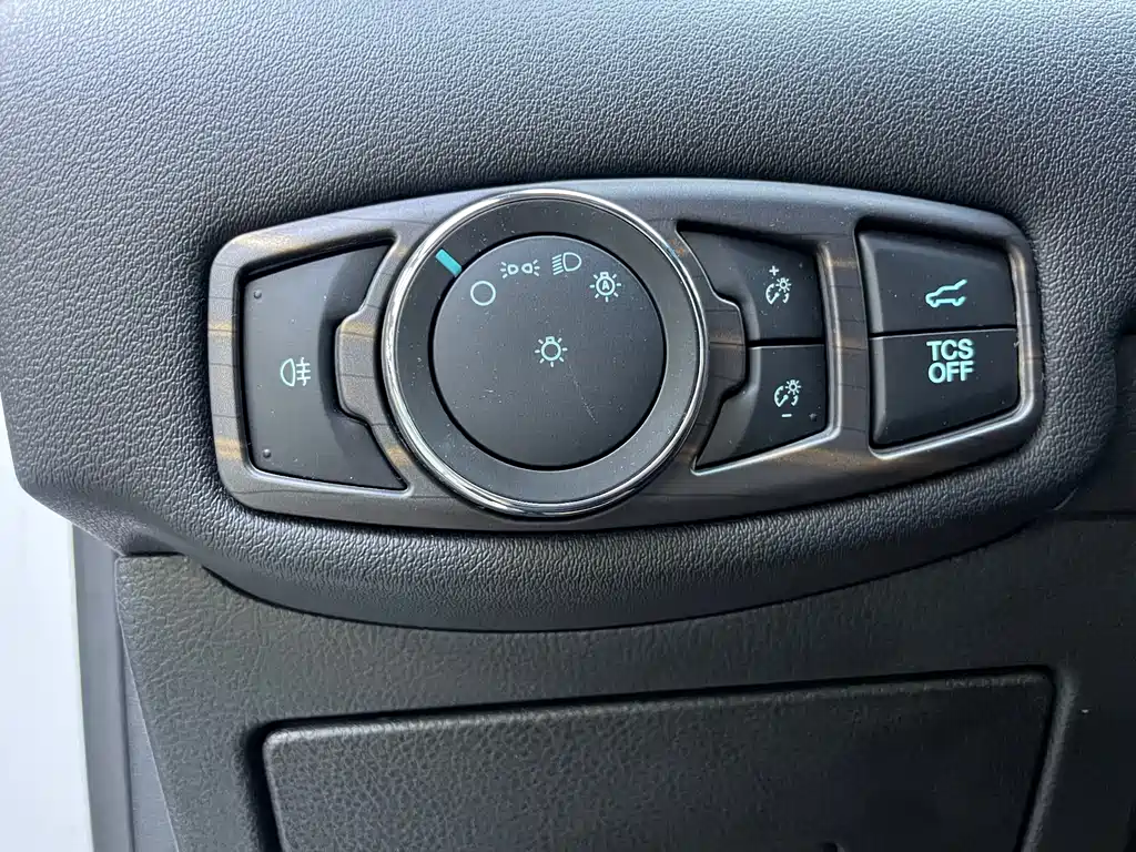 Ford Edge 2021 — фото 14