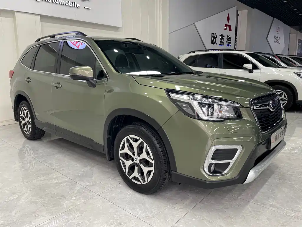Subaru Forester 2021 — фото 10