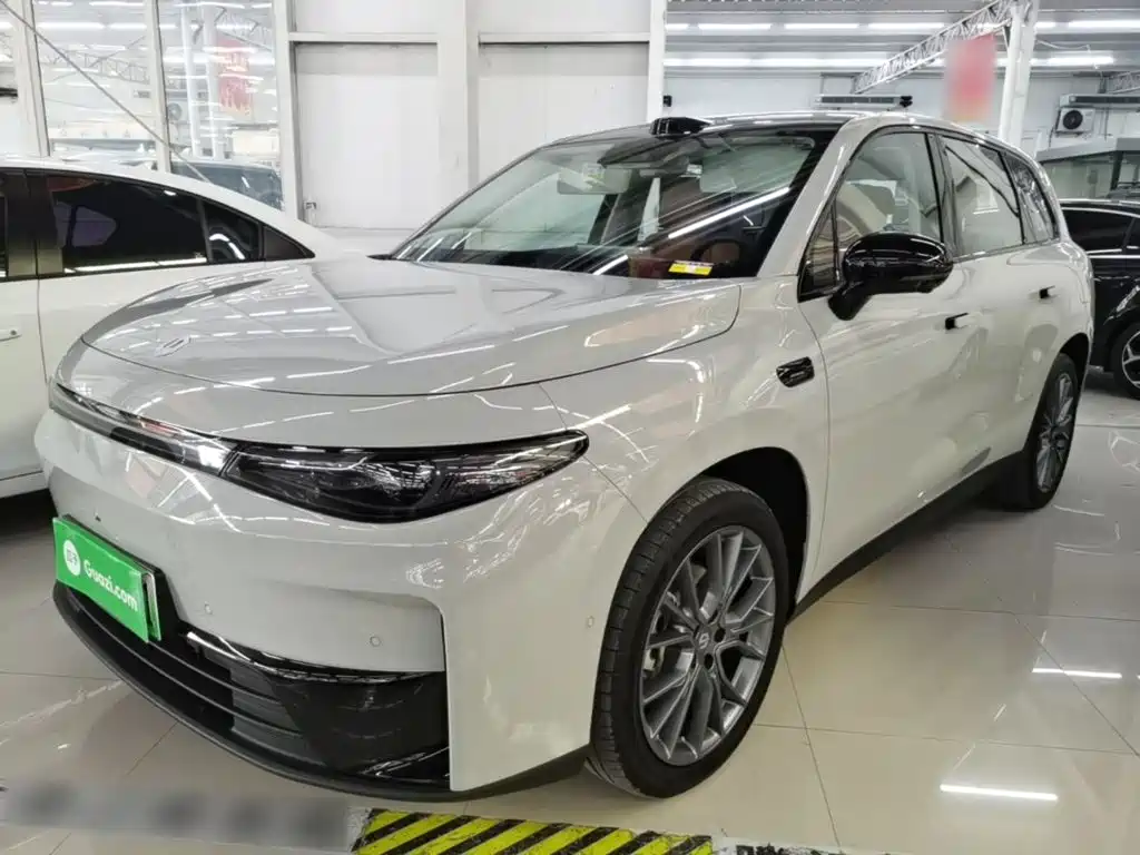 Leapmotor C10 2025 — фото 1