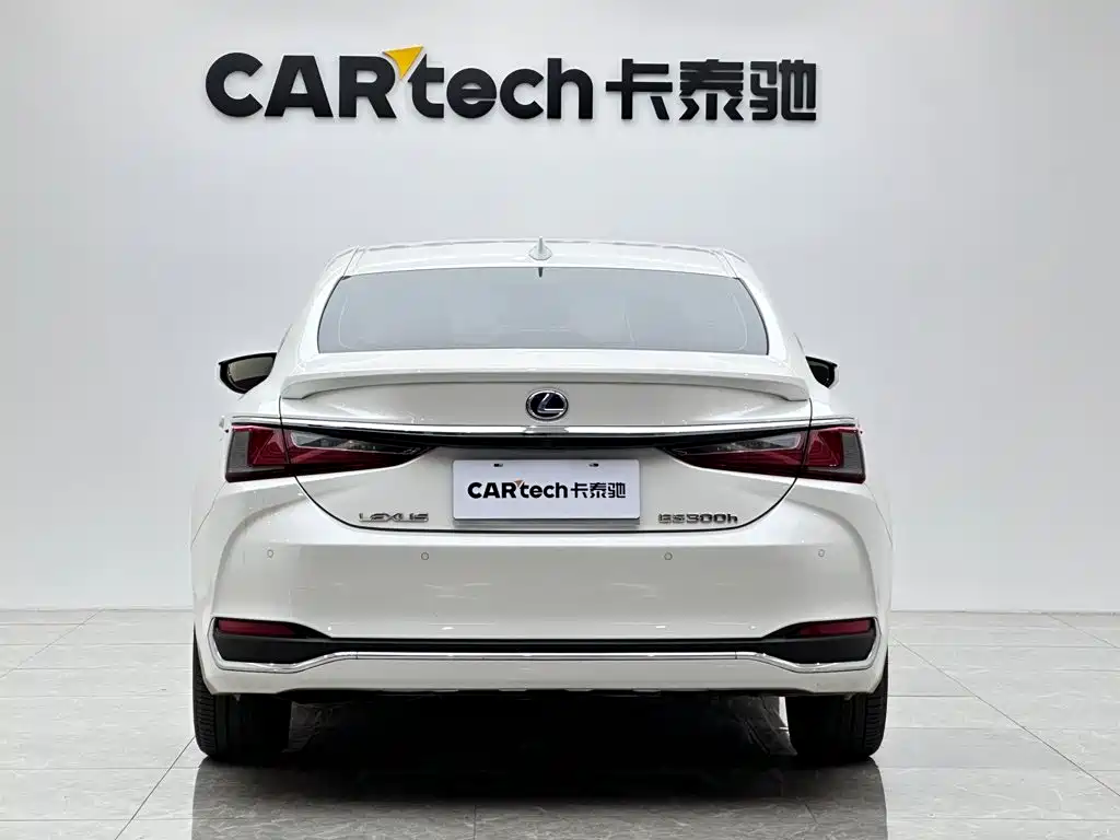 Lexus ES 2021 — фото 4