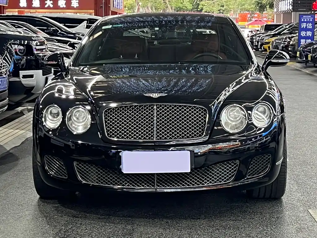 Bentley Flying Spur 2013 — фото 2