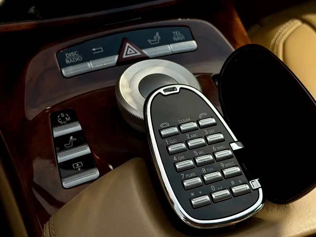 Mercedes-Benz S-Class AMG 2011 — фото 13