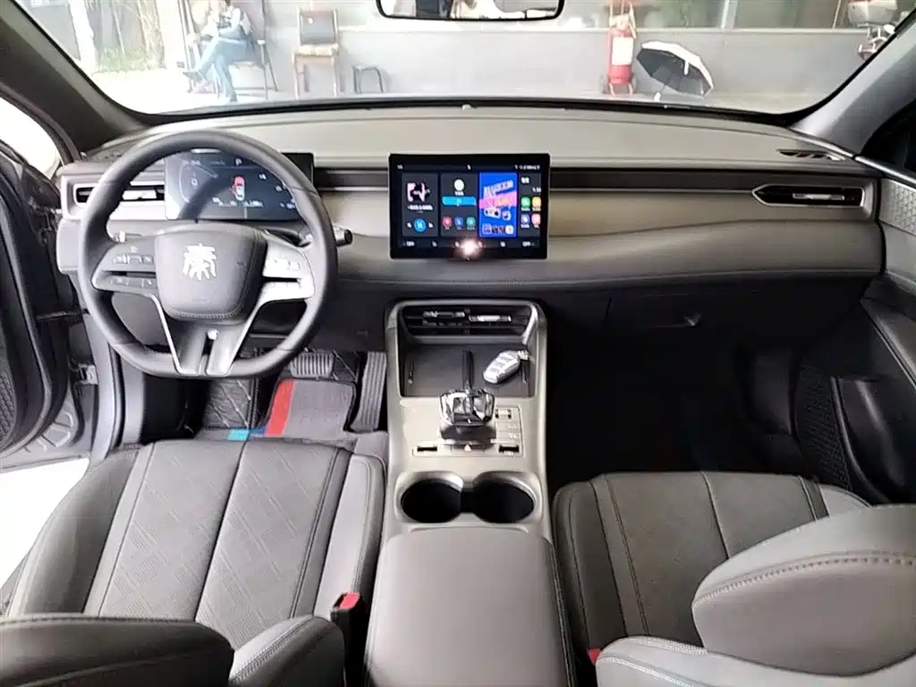 BYD Qin PLUS 2025 — фото 10