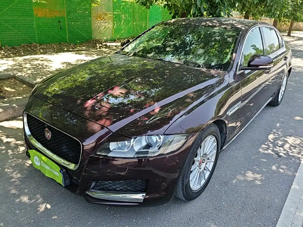 Jaguar XFL 2017 — фото 1