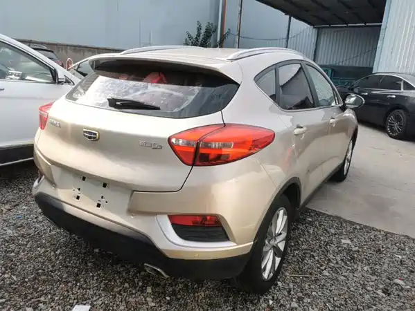 Geely Emgrand GS 2017