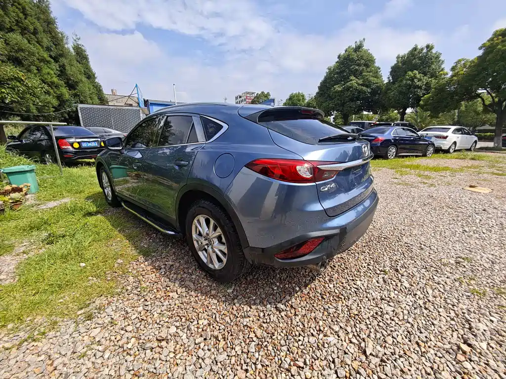 Mazda CX-4 2017