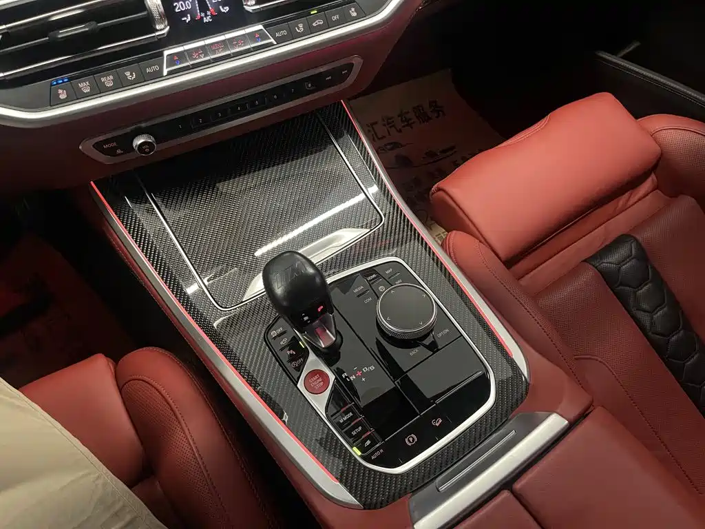 BMW X5 M 2021 — фото 19