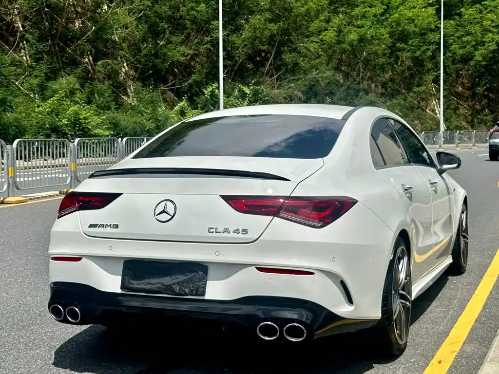 Mercedes-Benz CLA AMG 2022 — фото 6