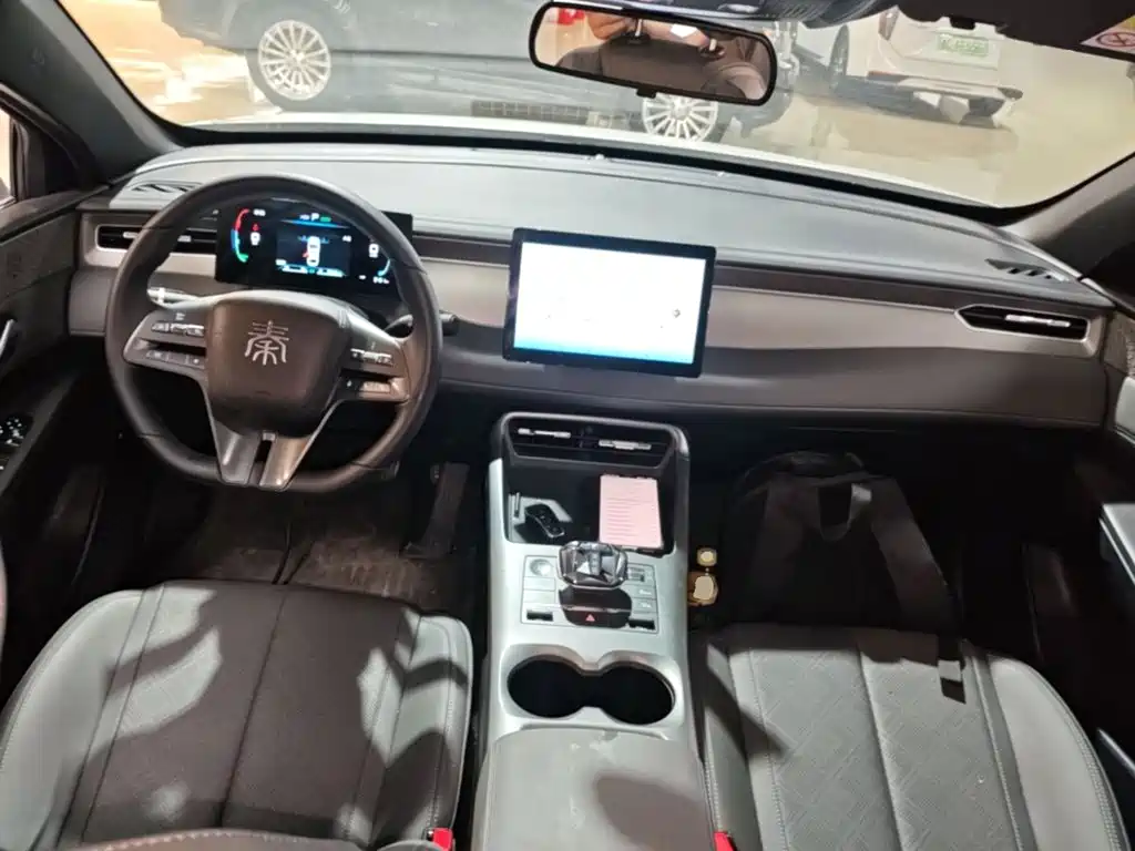 BYD Qin PLUS 2025 — фото 10