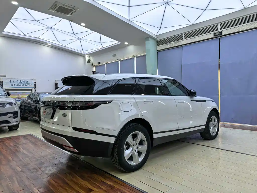 Land Rover Range Rover Velar 2025 — фото 15