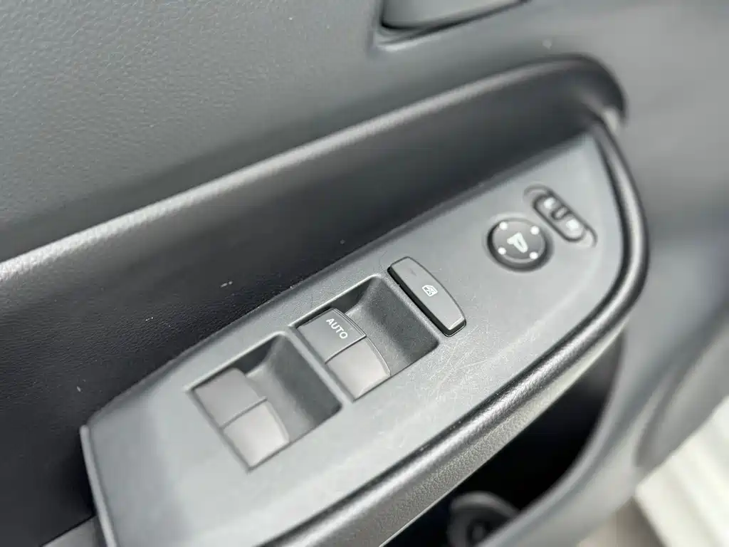 Honda Fit 2024 — фото 9