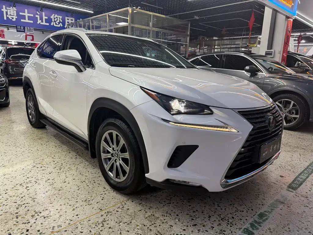 Lexus NX 2019 — фото 3
