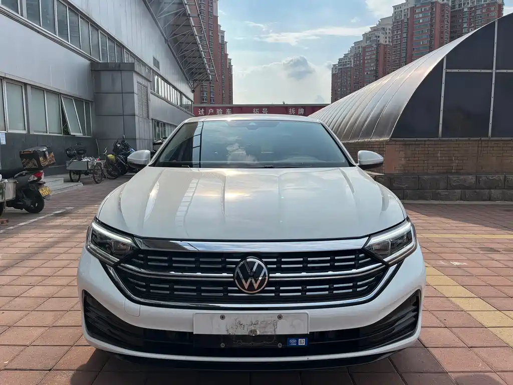 Volkswagen Sagitar 2025