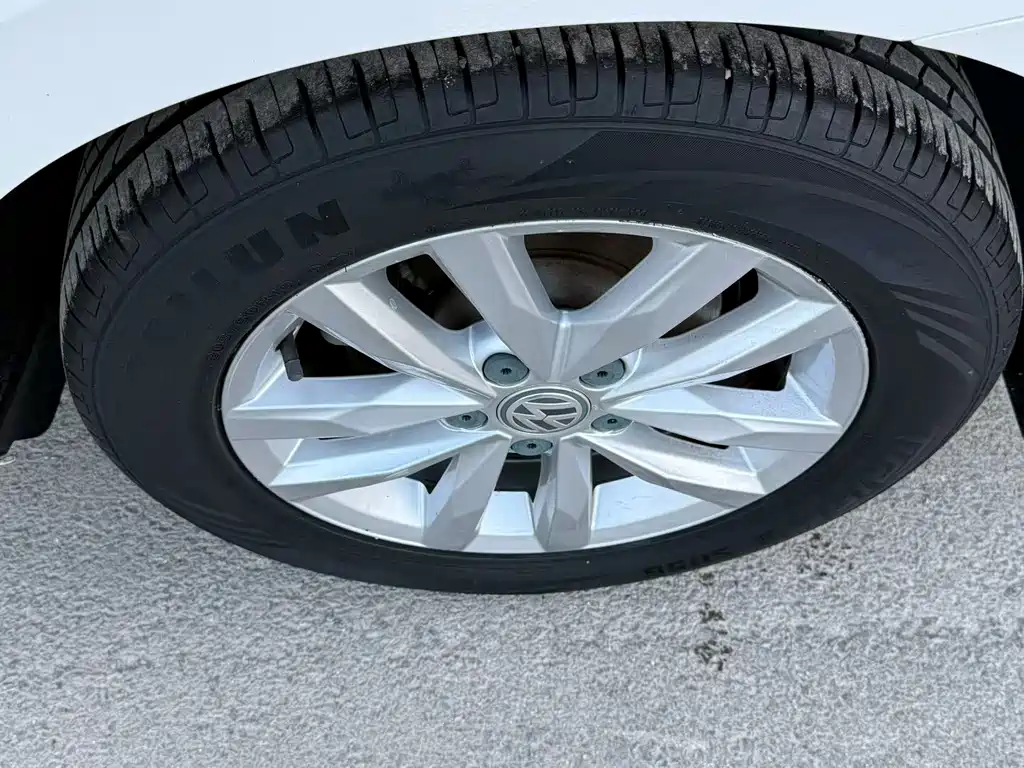 Volkswagen Touran 2016