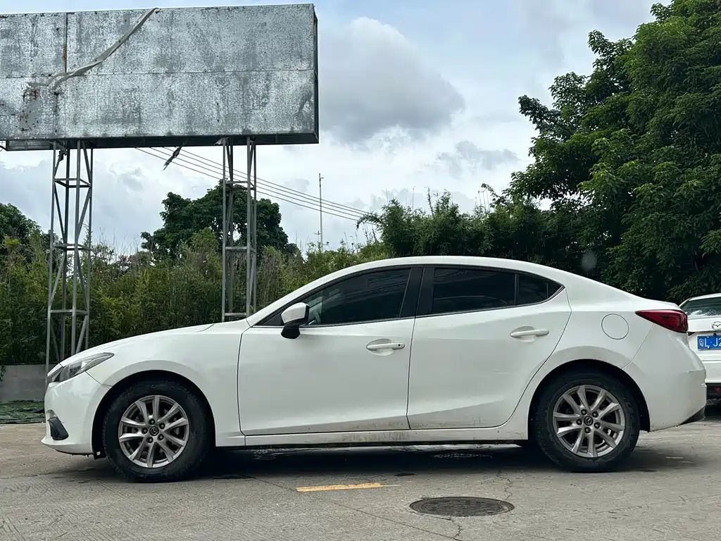 Mazda 3 Angkesela 2016 — фото 8