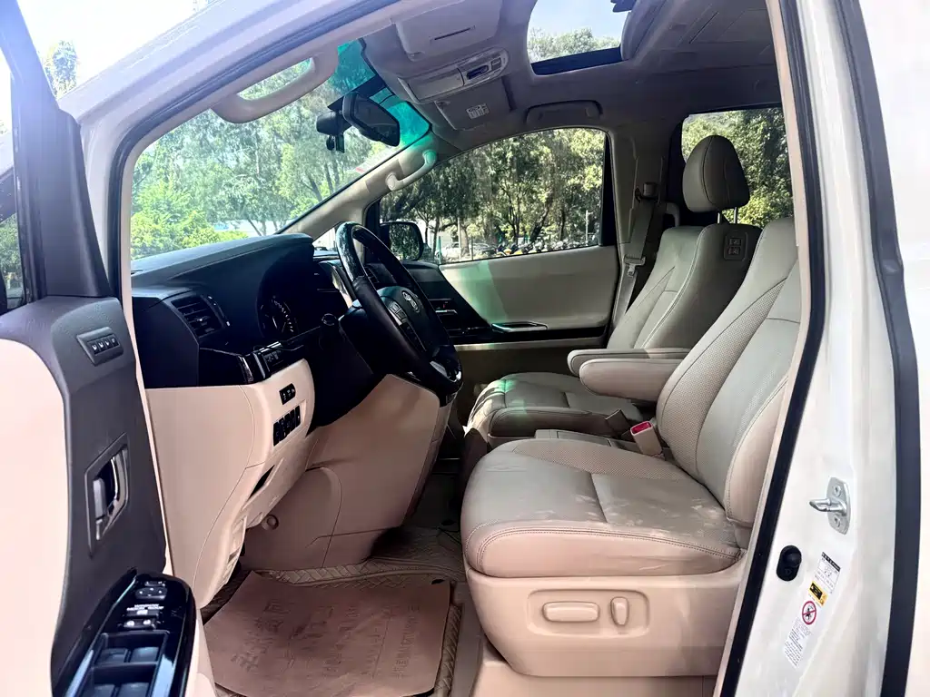 Toyota Alphard 2015 — фото 8