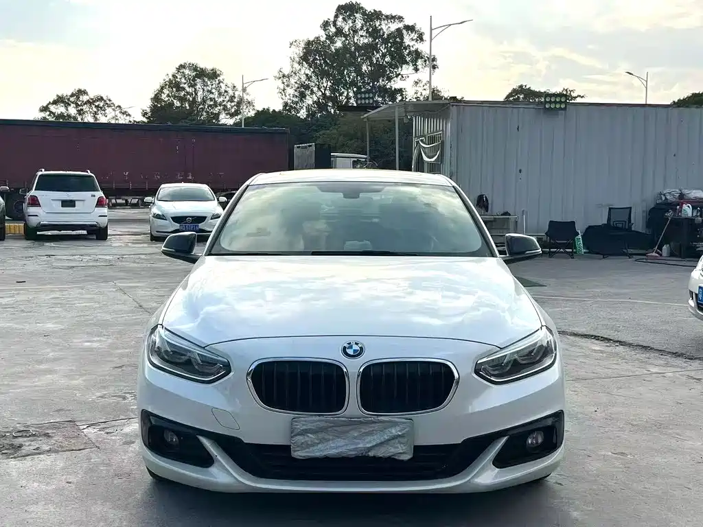 BMW 1 Series 2018