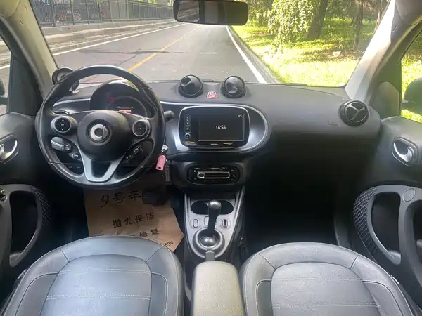 smart fortwo 2018