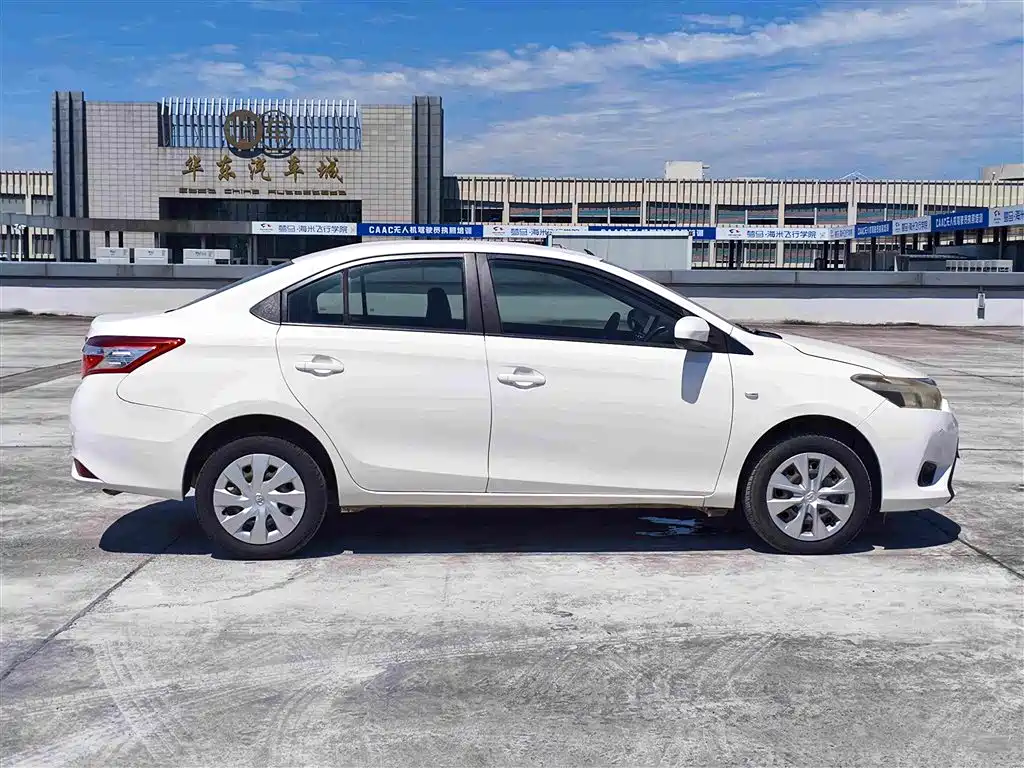 Toyota Vios 2014