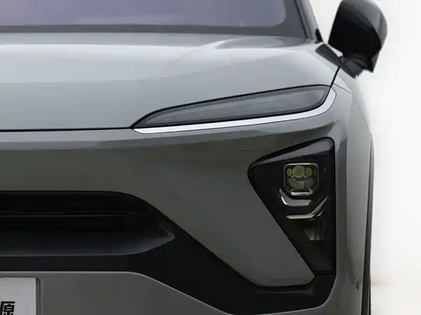 NIO ES6 2020