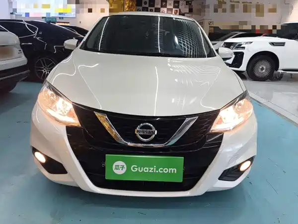 Nissan Tiida 2019