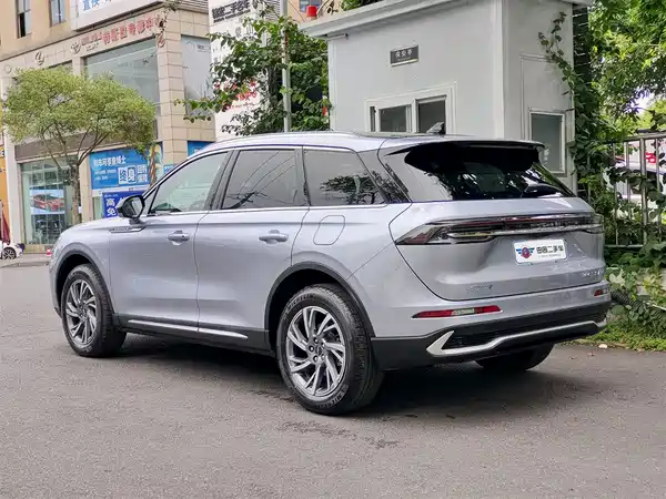 Lincoln Corsair 2023