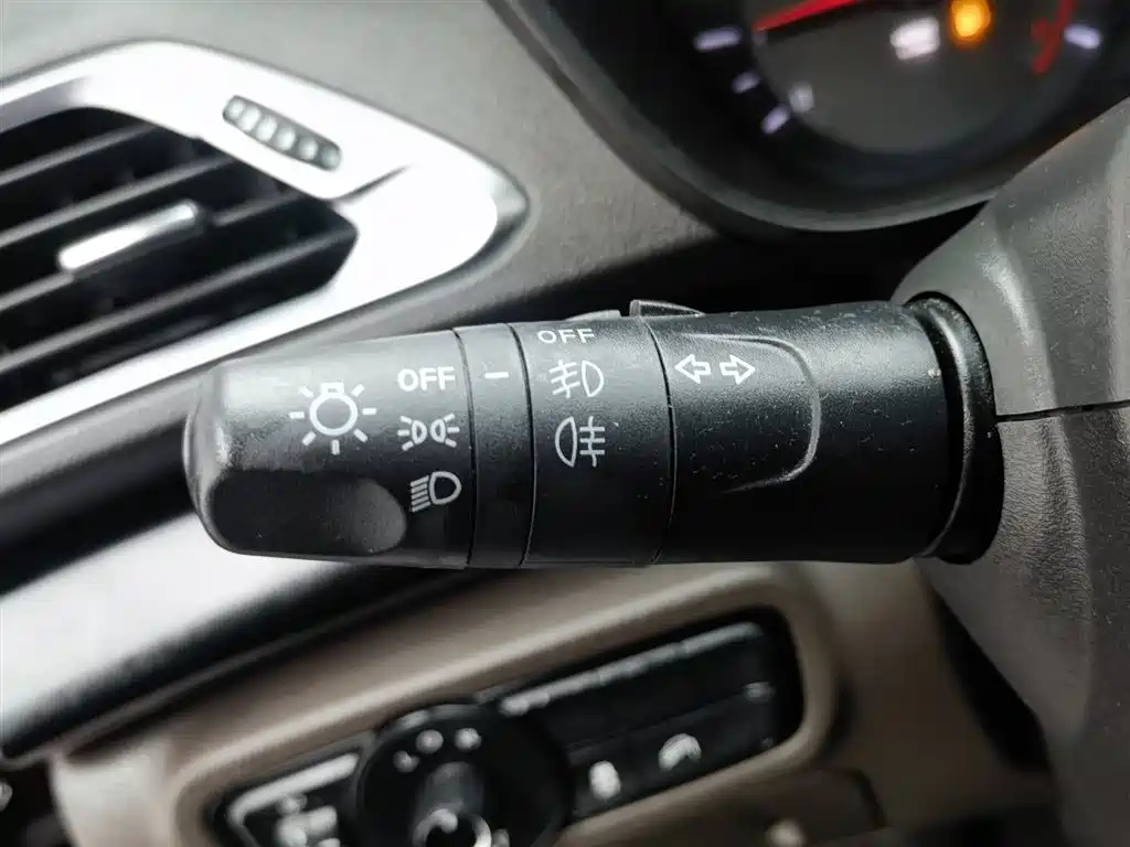 GAC Motor Trumpchi GS4 2016 — фото 21