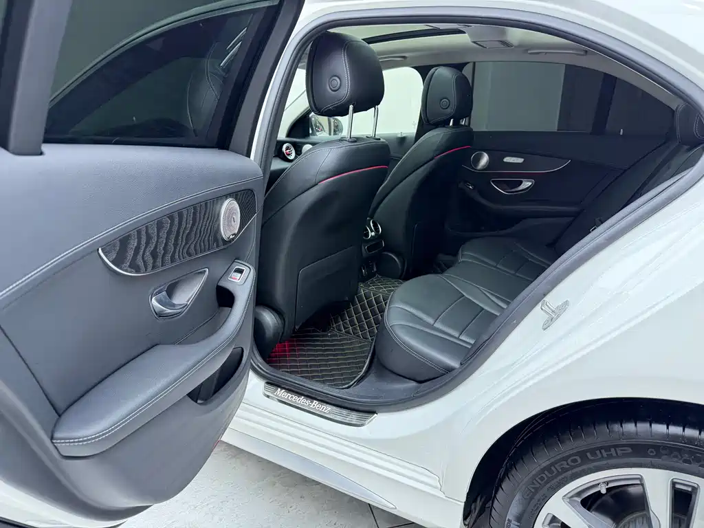 Mercedes-Benz C-Class 2020 — фото 15