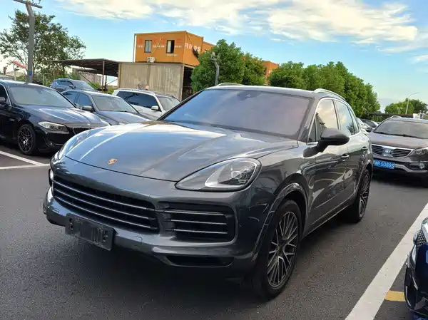 Porsche Cayenne 2020