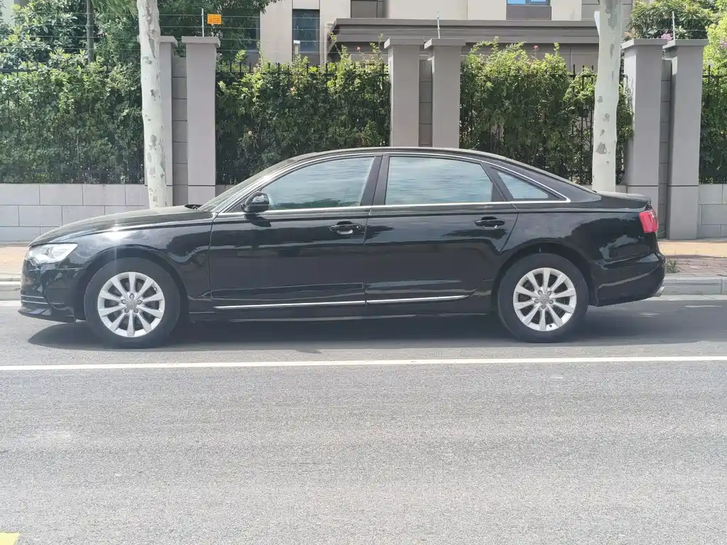 Audi A6L 2013