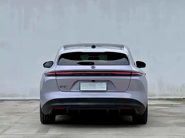 NIO ET5T 2023