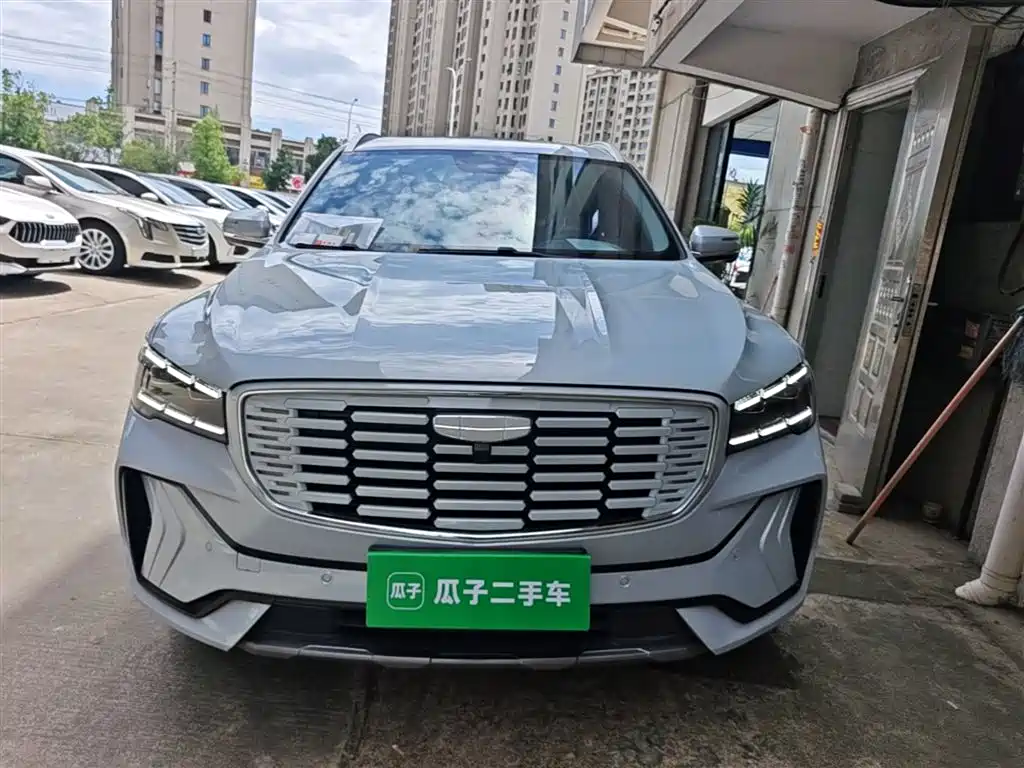 Geely Xingyue L 2022 — фото 3