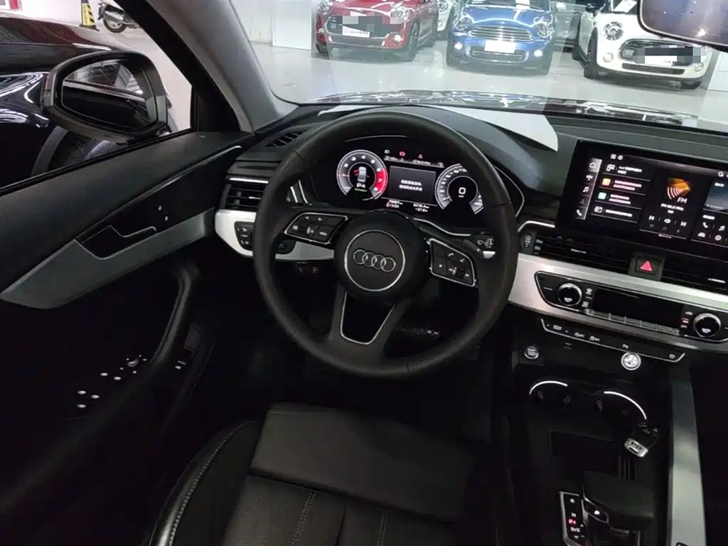 Audi A4L 2021 — фото 11