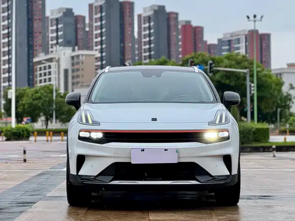 Lynk & Co 06 2020